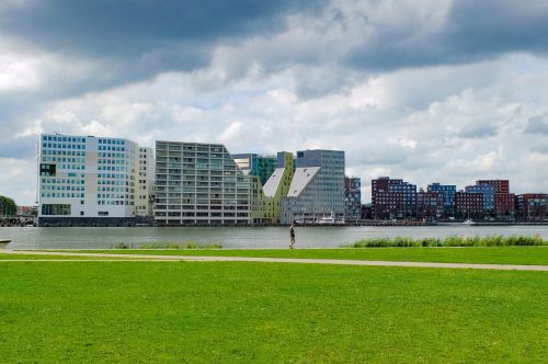Pastatas, Šiuolaikiška, Modernus Pastatas, Architektūra, Miesto, Miesto Panorama, Kanalas, Žolė, Amsterdamas, Nyderlandai, Holland, Europa