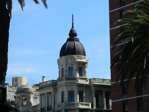 Pastatas, Montevideo, Architektūra