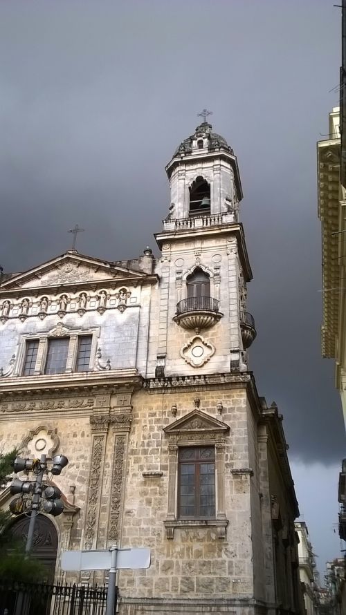 Pastatas, Havana, Bokštas, Architektūra
