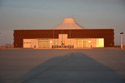 Statyba,  Oro Uostas,  Lauko