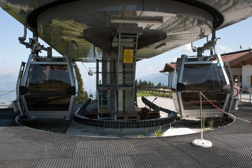 Kabelio Gondolos, Hightech Mašinos, Kalnas, Terminalas, Muttereralm, Austria