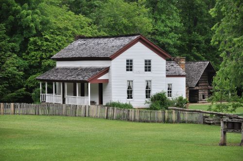 Cades Cove, Dūminiai Kalnai, Senas Namas