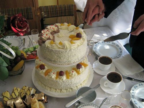 Tortas, Vestuvės, Ceremonija