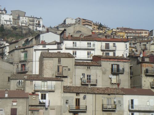 Kalabrija, San Giovanni, Namai, Miestas