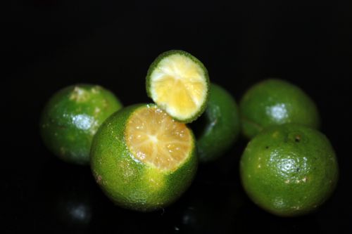 Calamansi,  Citrusiniai,  Sultys,  Vaisiai,  Vitaminai & Nbsp,  C,  Žalia & Nbsp,  Vaisiai,  Apvalus,  Ratas,  Calamansi