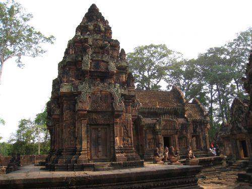 Kambodža, Wu At Angkor Wat, Raižyti Akmenys