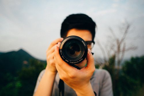 Fotoaparatas, Objektyvas, Fotografija, Fotografas, Dėmesio, Žmonės, Vaikinas, Lauke, Vaizdas, Gamta