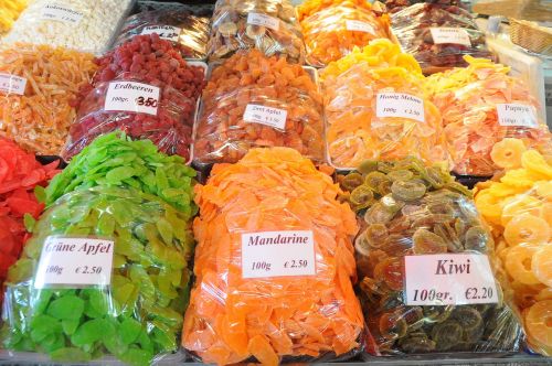 Cukriniai Vaisiai, Naschmarkt, Vienna, Spalvinga