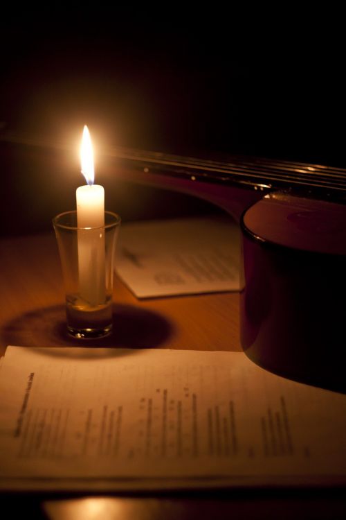 Žvakė, Gitara, Poezija, Įkvėpimas