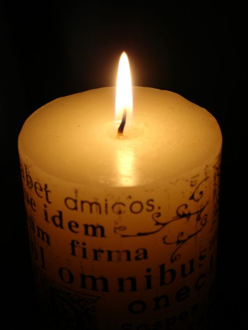 Žvakė, Šviesa, Taika