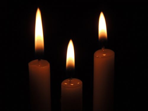 Žvakė,  Liepsna,  Žvakės,  Deginimas & Nbsp,  Žvakė,  Žvakių Šviesa,  Bažnyčia,  Garbinimas,  Šviesa,  Žvakės