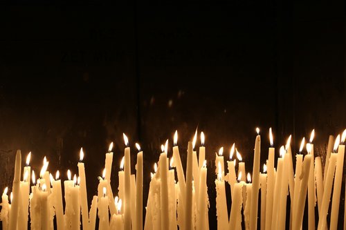 Žvakės,  Melstis,  Malda,  Žvakių Šviesoje,  Šviesos,  Fleimo,  Žvakė,  Simbolis,  Tikiuosi,  Tikėjimas,  Religija