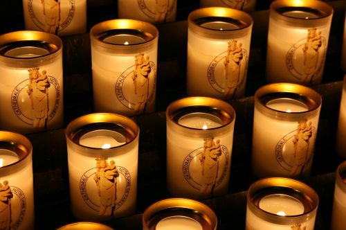 Žvakės, Apšviesta Žvakė, Notre Dame De Paris, Pažadas, Tikėjimas