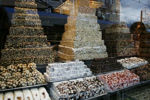 Saldainiai, Istanbulas, Pyragai, Skleisti, Vitrina