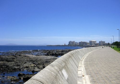 Viršūnė & Nbsp,  Miestas,  Promenada,  Jūra Sienos,  Jūra,  Krantas,  Miestas,  Vanduo,  Bangos,  Kelpimas,  Mėlynas,  Mėlynas & Nbsp,  Dangus,  Cape Town Promenade