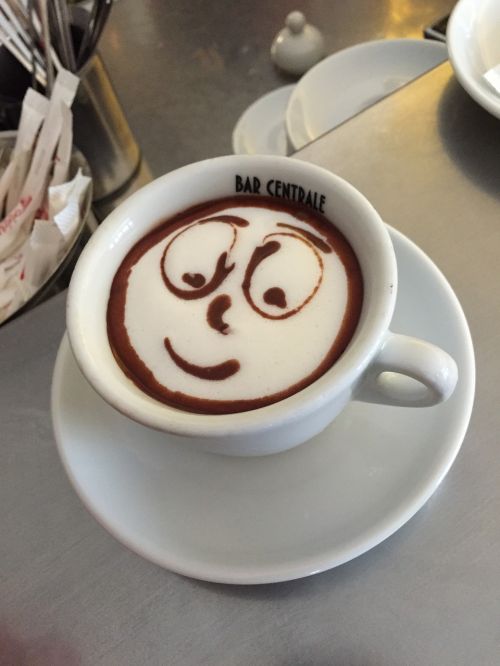Cappuccino, Latte Art, Latte, Taurė, Kavinė, Kava, Karštas, Ruda, Pienas, Putos, Pusryčiai, Skanus, Veidas, Šypsena