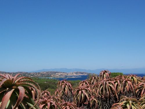 Kaprera, Jūra, Sardinija