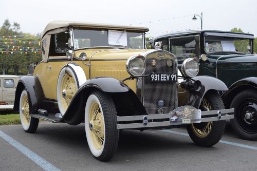 Automobilis, Senas Automobilis, Senesnės Transporto Priemonės, Vintage, Geltona, Rinkimas