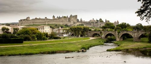 Carcassonne, France, Pilis