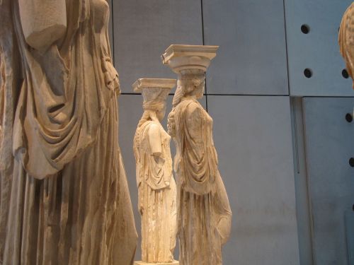 Karyatidai, Akropolis, Muziejus, Atėnas