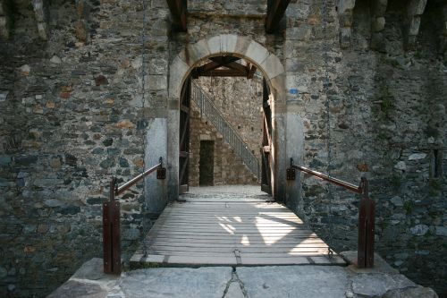 Castello Di Montebello, Bellinzona, Tikslas, Tiltas, Įvestis, Castelleo, Ticino, Šveicarija, Pastatas
