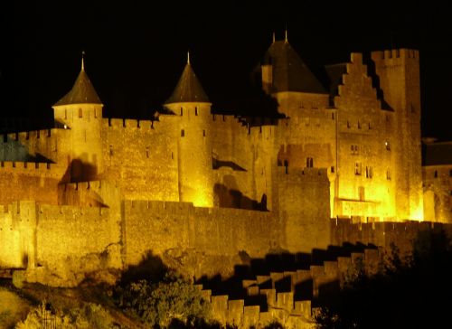 Pilis, Pastatas, Architektūra, Carcassonne, Garsizonų Miestas, Apšvietimas, Naktis, Tvirtovė, Siena, Pinnacle, Viduramžiai, Naktinė Nuotrauka, Tamsi
