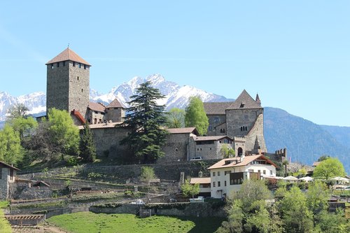 Pilis,  Tyrol,  Pietų Tirolio