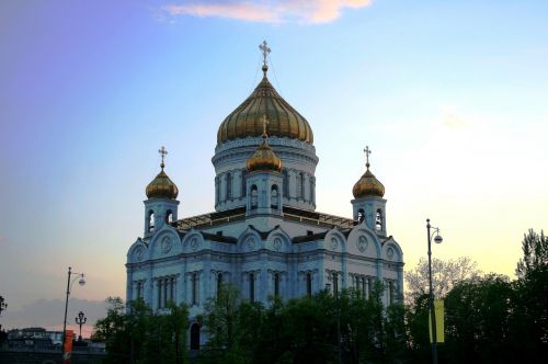 Katedra, Bažnyčia, Pastatas, Religija, Rusų Ortodoksų, Tikėjimas, Auksiniai Kupolai, Žali Medžiai, Dangus