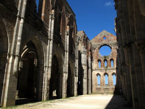 Katedra, Architektūra, Religija, Toskana, Paliktas