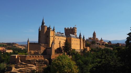 Katedra Iš Segovia, Segovijos Alkazeris, Senamiestis, Istorija, Segovia