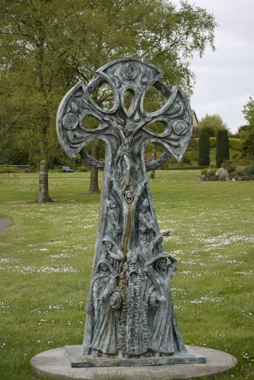 Keltų, Kirsti, Religija, Airiškas, Dvasingumas