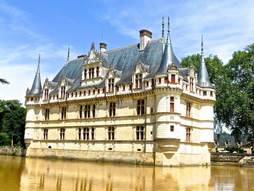 Chateau Dazay Le Rideau, Pilis, Pilis, France, Orientyras, Viduramžių, Rūmai, Moat, Eksterjeras