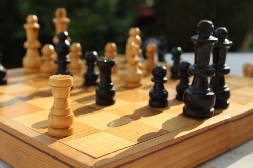 Šachmatai, Juoda Balta, Žaidimas, Bokštas