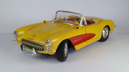 Chevrolet,  Corvette,  1957,  1X18,  Modelis Automobilis,  Bburago