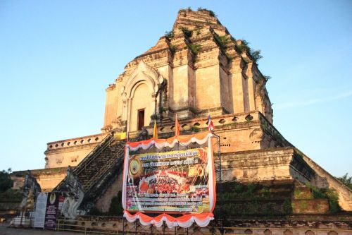 Chiang Mai, 切迪隆 Šventykla, Anksti Rytą, Stupa