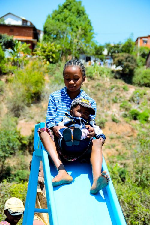 Vaikas, Madagaskaras, Kūdikis, Afrika, Vilkite, Žaidimų Aikštelė