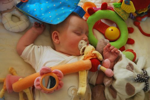Vaikas, Miegoti, Kūdikis, Žaislai, Ramunė