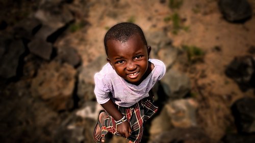 Vaikas,  Žmonių,  Lauko,  Vienas,  Maža Mergaitė,  Laimė,  Redaguoti,  Laimingas,  Smile,  Saulė,  Graži,  Afrikoje,  African Woman,  Gražus,  Šeima