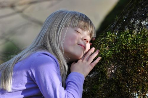 Vaikas, Mergaitė, Blondinė, Medis, Gamta, Gamta Patiki, Gamtos Mylėtojas