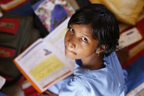 Vaikai, Kūdikis, Mergaitė, Mokykla, Skaitymas, Mokytis, Indija, Vargšas