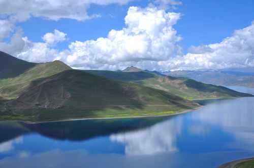Kinija, Tibetas, Yamdrok Ežeras