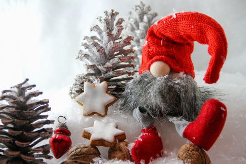 Kalėdos, Adventas, Brownie, Apdaila, Kalėdų Laikas, Kalėdų Figūra, Žiema, Už Piktnaudžiavimą, Fantazijos Tvarinys, Namų Kūdikių Slapukai, Kalėdų Slapukai, Žvaigždė, Kalėdinis Atvirukas, Imp, Atvirukas, Slapukai, Raudona, Kalėdų Elfai, Žiemos Laikas