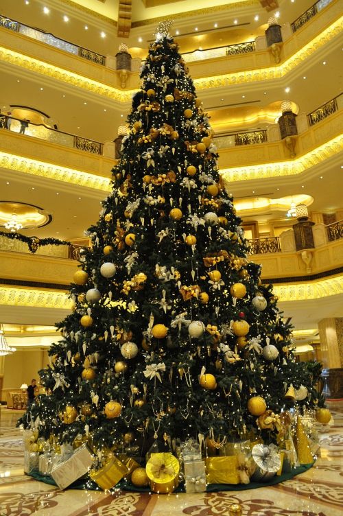 Kalėdų Eglutė, Abu Dabis, Emiratų Rūmų Viešbutis, Brangakmeniai, Brangus, Emiratai