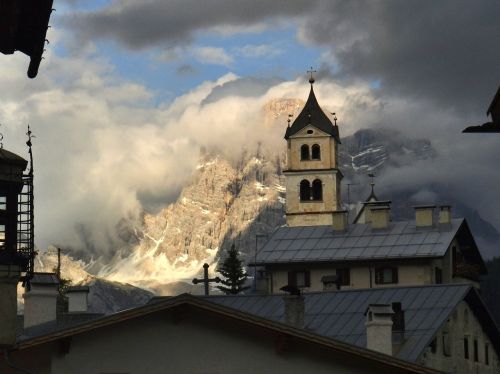 Bažnyčia, Kalnai, Sudtirol, Debesys, Vaizdingas, Turistinis, South Tyrol, Italy