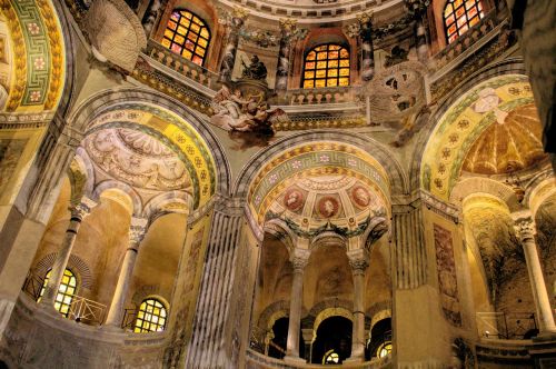 Bažnyčia, Bazilika Sanvitale, Ravenna, Ankstyvas Christinis Menas, Ambulatorinė, Exedras, Presbyteris, Ravenos Architektūra, Unesco, Žmonijos Paveldas
