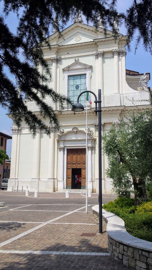Bažnyčia, Manerba Del Garda, Italy