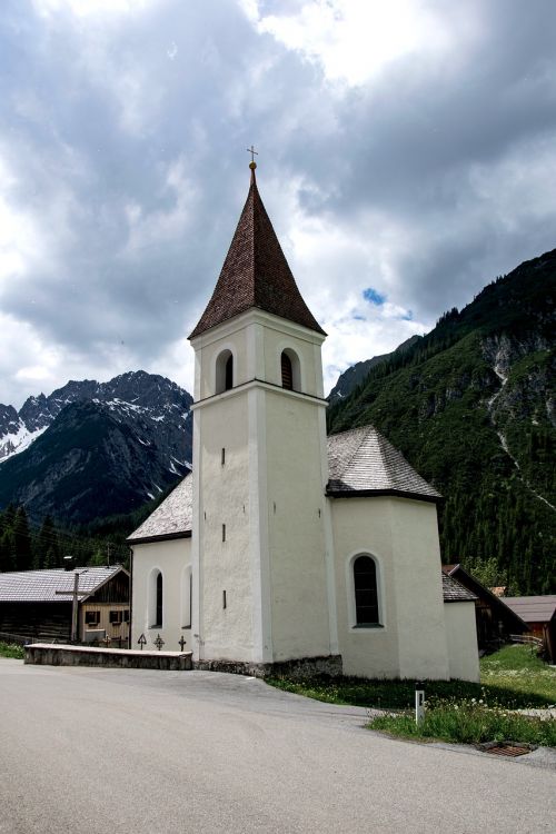 Bažnyčia, Debesuota, Austria