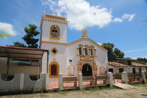 Bažnyčia, Morocelí, Tikėjimas