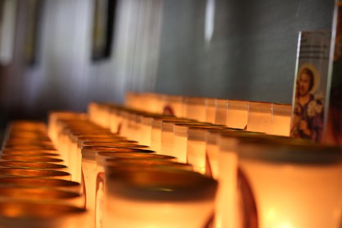 Bažnyčia,  Žvakių Šviesa,  Religija,  Malda