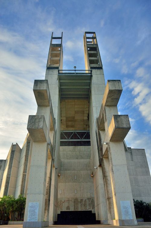 Bažnyčia, Architektūra, Coromoto